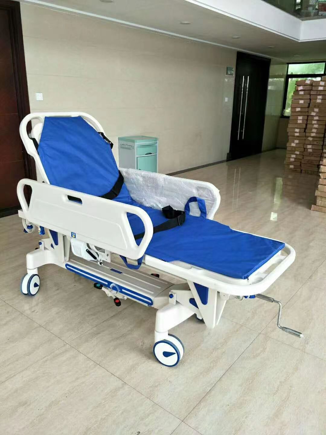 c4055feb01a0056c7816176569b4c4c