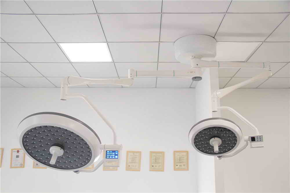 ARMLED500/700M Ceiling LED Surgical Light