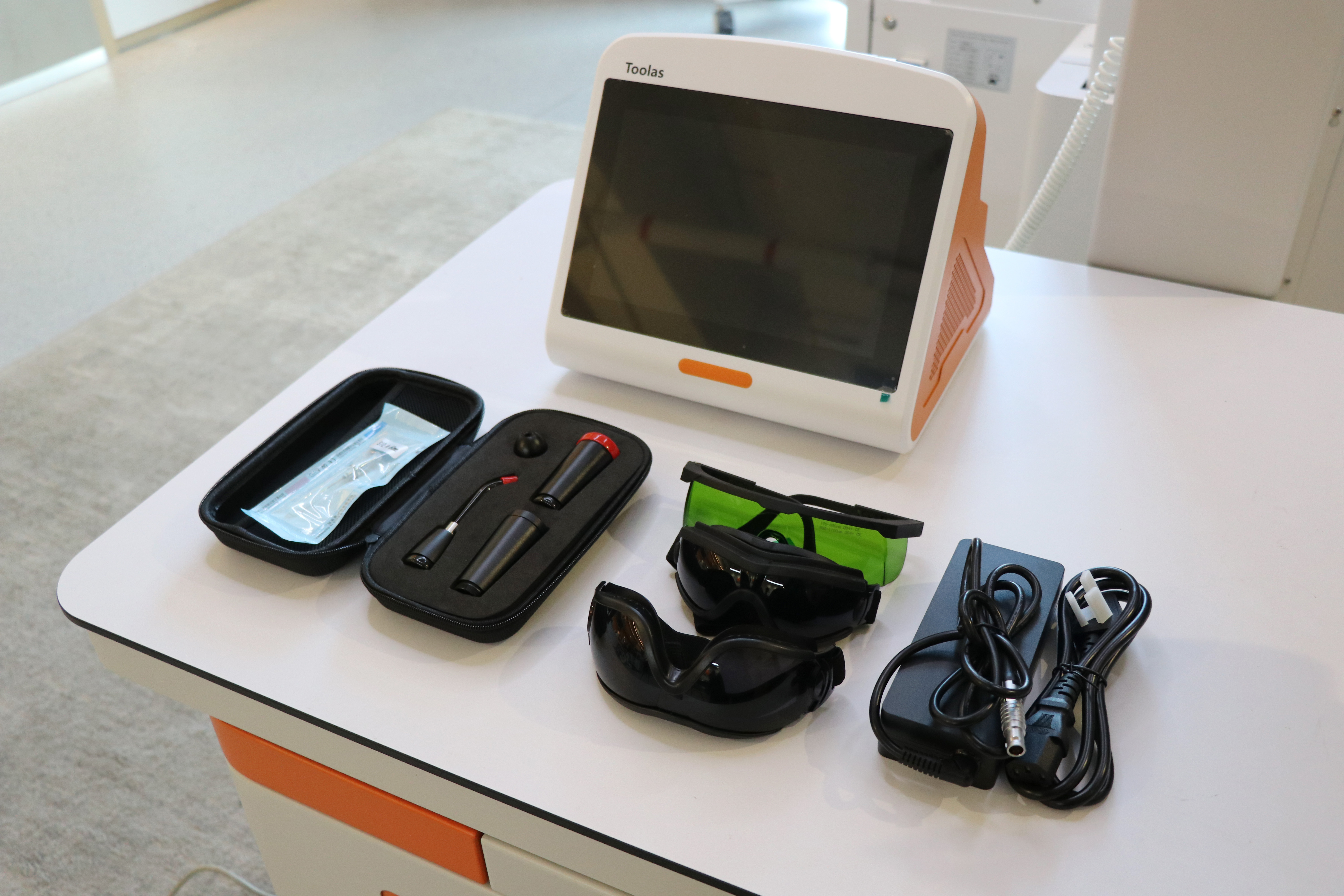 Laser Physiotherapy Therapy Device Veterinary Laser Equipment for Animal Use