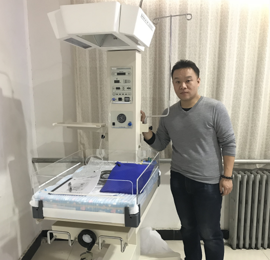 Business trip to Beijing to inspect new orders goods to Nigeria Borno Public Hospital, accept full training on Infant Warmer and incubator, and Anesthesia Unit.