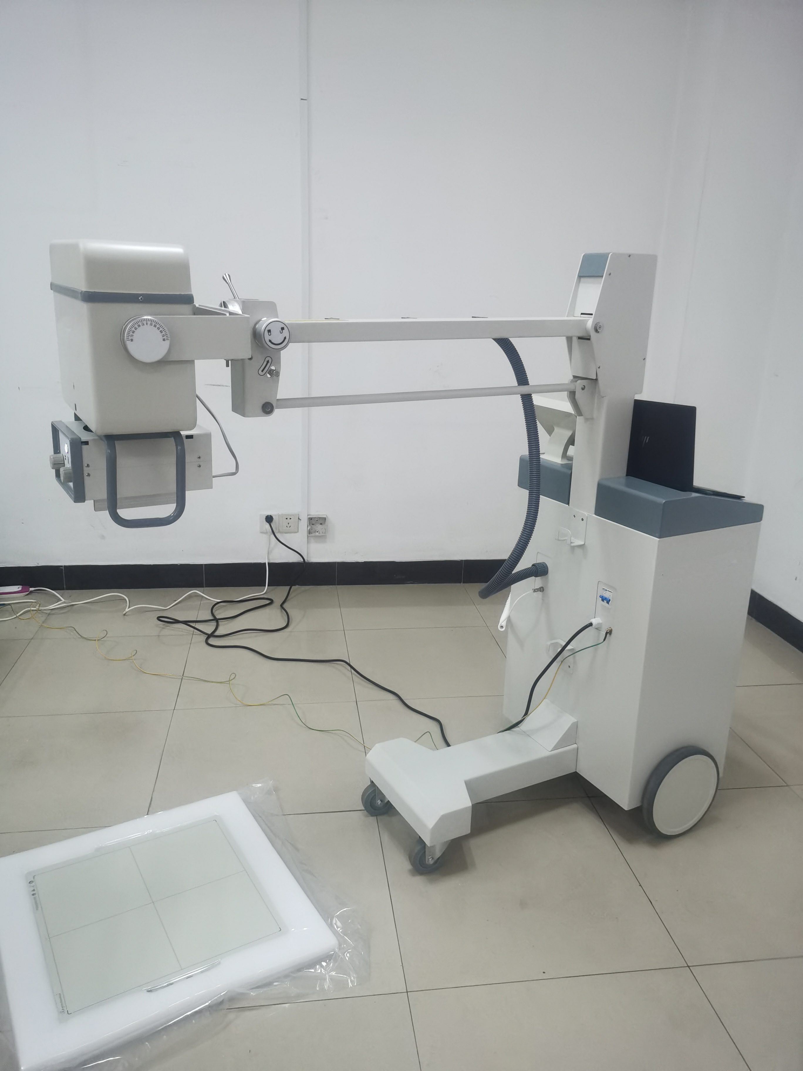 ACM100DR 实物图（1）